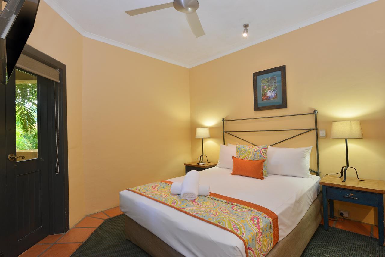 Seascape Apartments At Villa San Michele Port Douglas Esterno foto