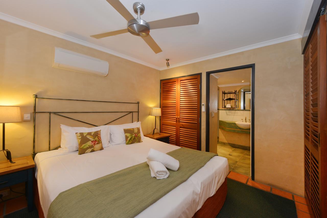 Seascape Apartments At Villa San Michele Port Douglas Esterno foto