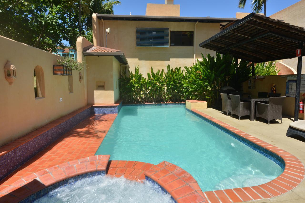 Seascape Apartments At Villa San Michele Port Douglas Esterno foto