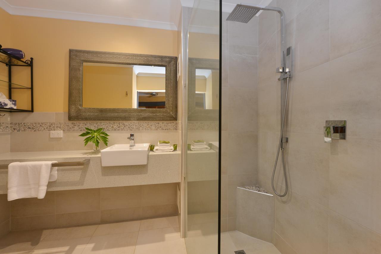 Seascape Apartments At Villa San Michele Port Douglas Esterno foto